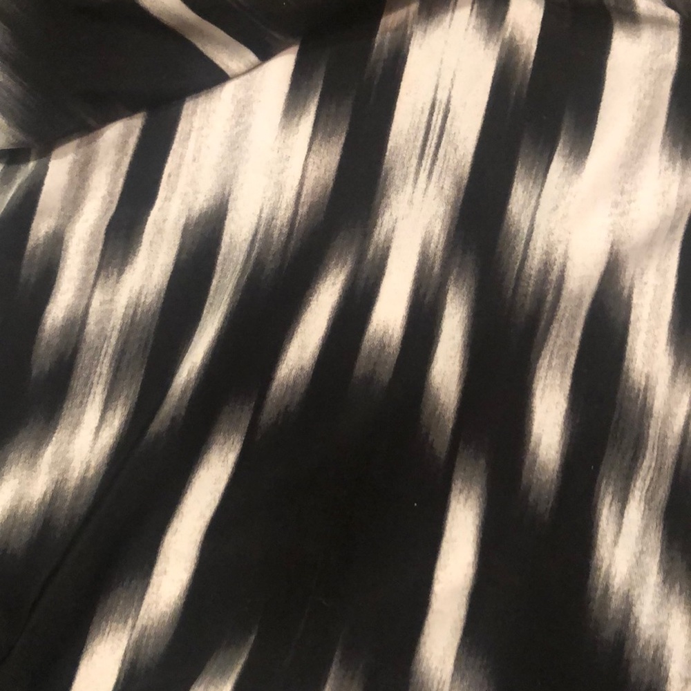 🌹Inc XL Black/White Design Wide Leg Pants Stretch - Picture 5 of 6